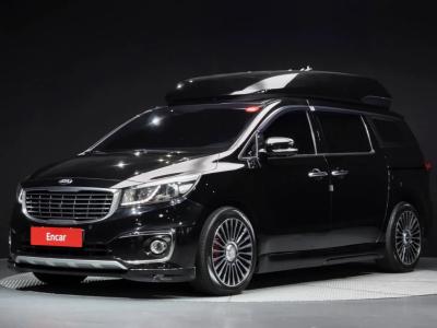 2015 Kia Carnival