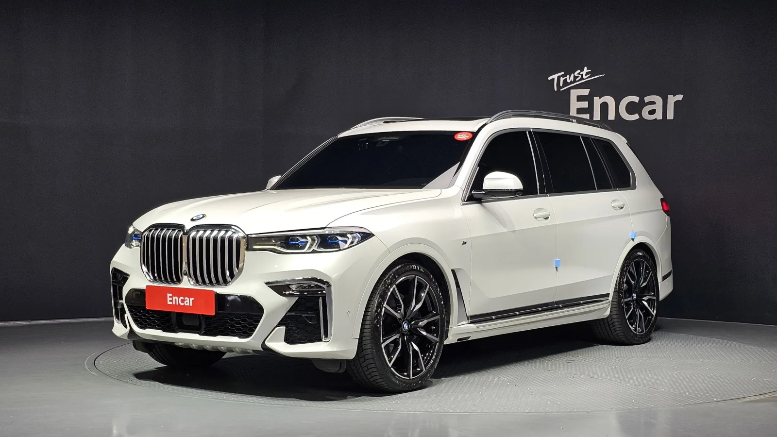 2021 BMW X7
