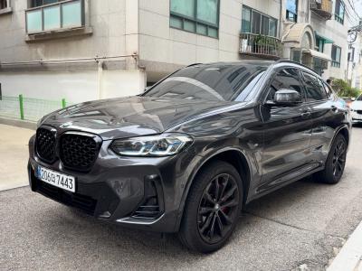 2025 BMW X4