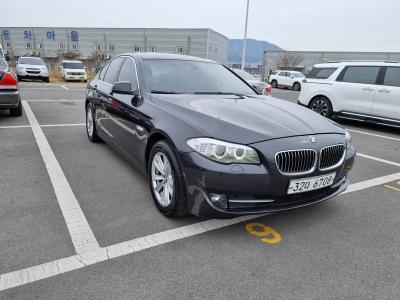 2011 BMW 5-Series