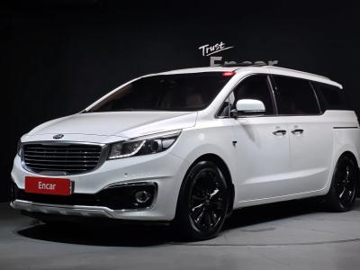 2015 Kia Carnival