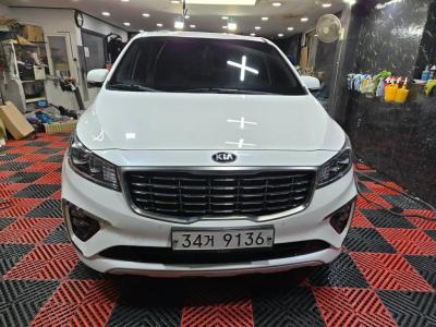 2019 Kia Carnival