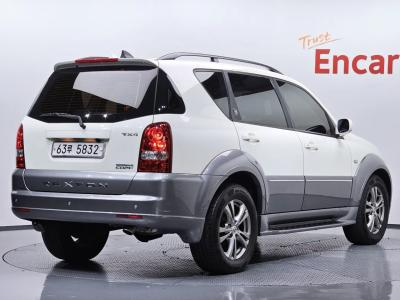 2011 KG Mobility Rexton