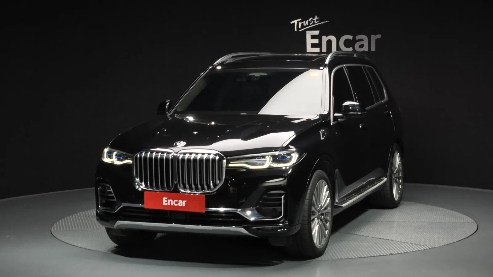 2021 BMW X7