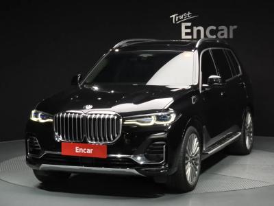 2021 BMW X7