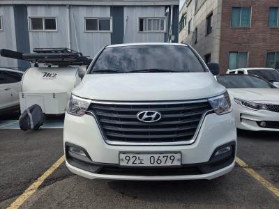 2020 Hyundai Starex