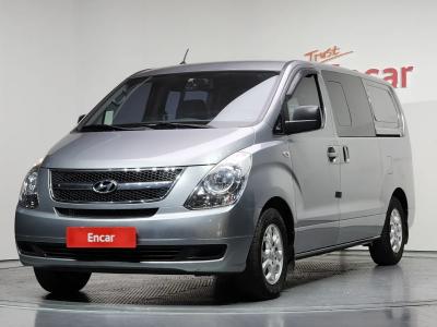 2013 Hyundai Starex