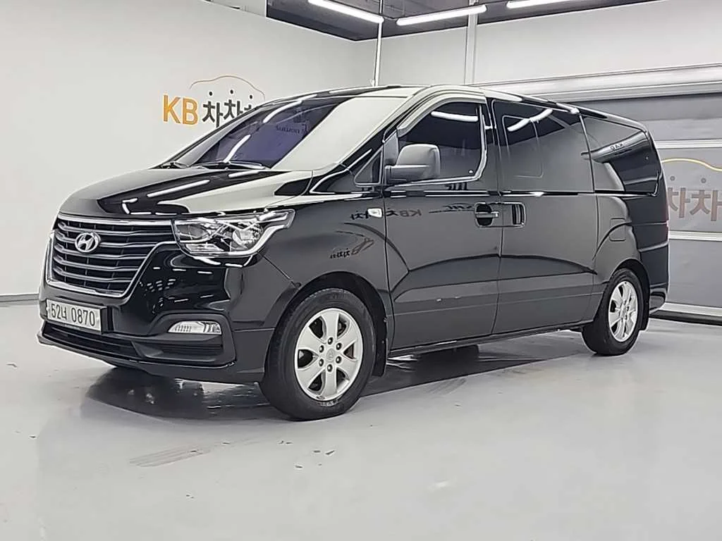 2019 Hyundai Starex