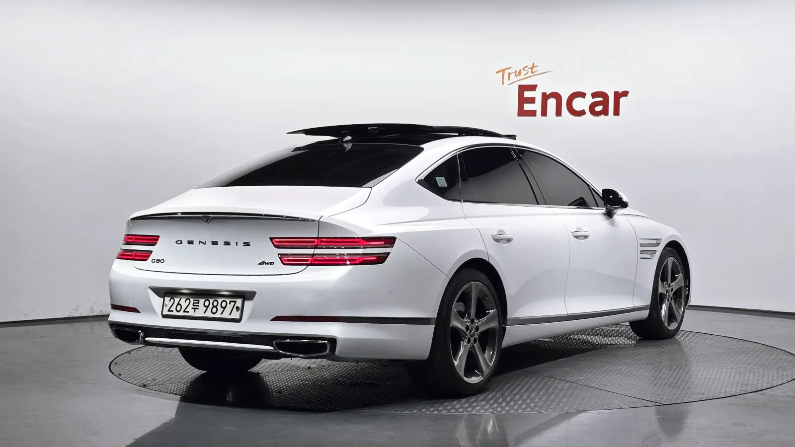 2021 Genesis G80