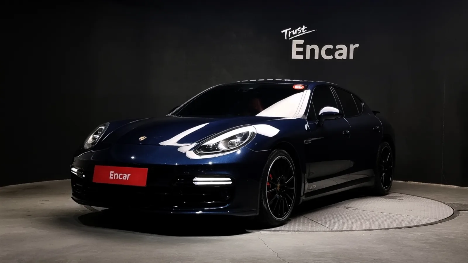 2016 Porsche Panamera