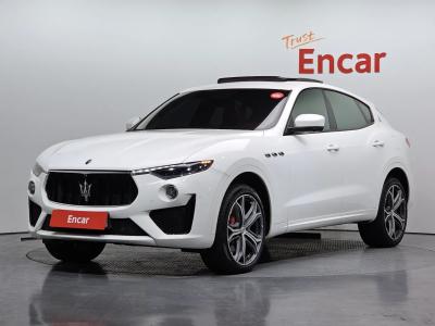 2020 Maserati Levante