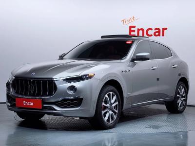 2020 Maserati Levante