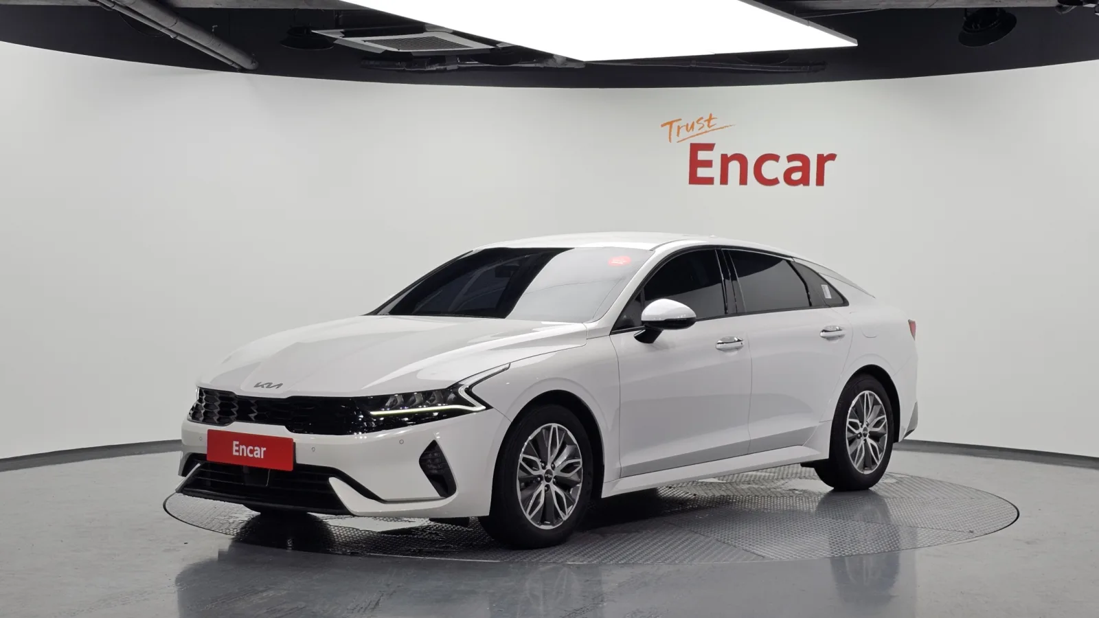 2023 Kia K5
