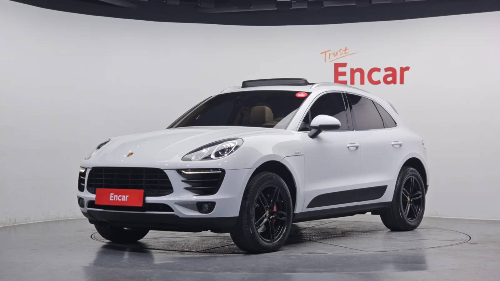 2015 Porsche Macan
