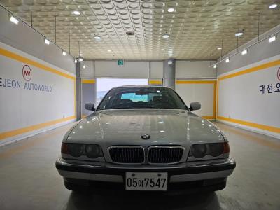 1999 BMW 7-Series