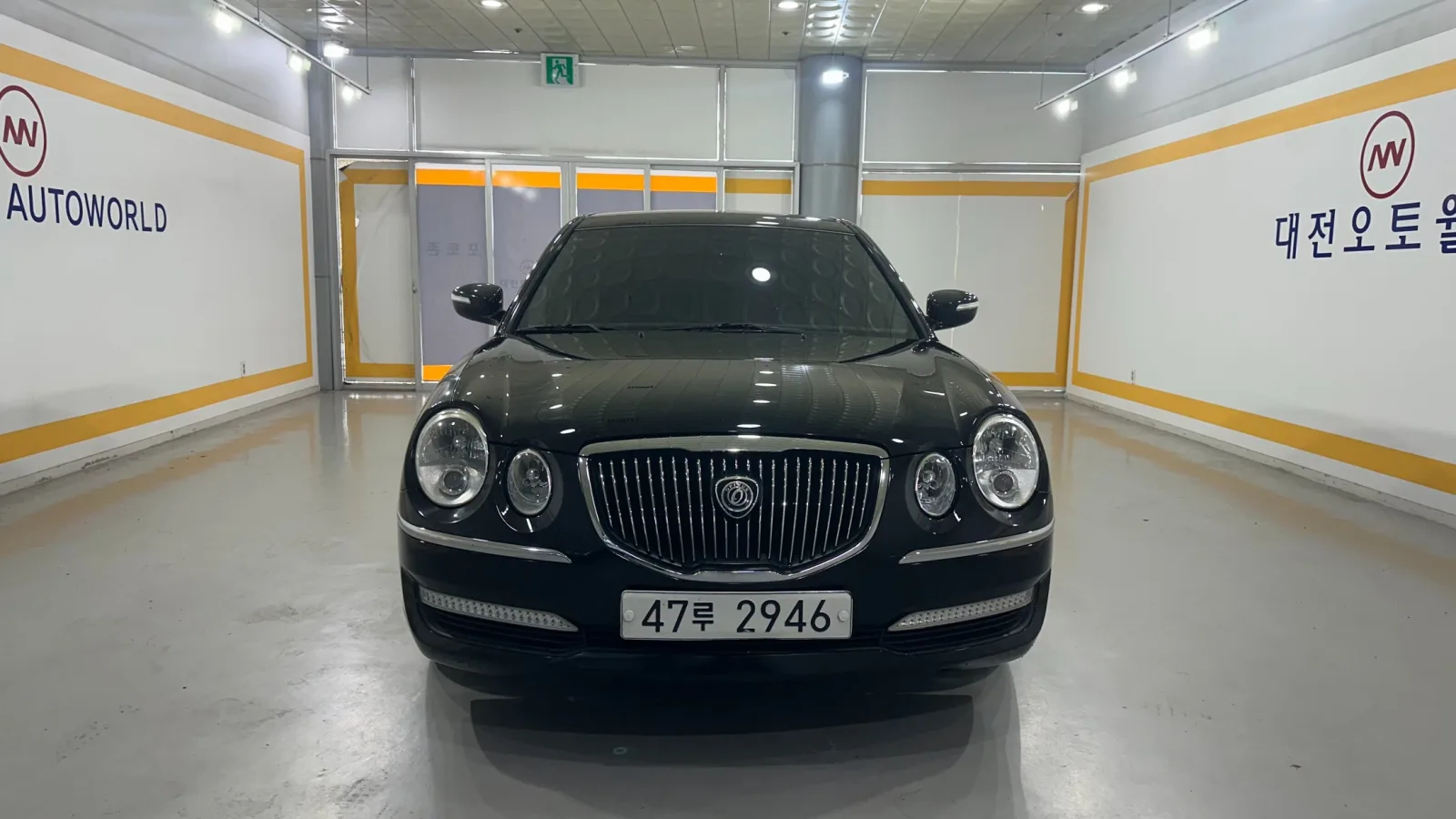2011 Kia OPIRUS