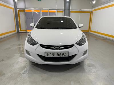 2012 Hyundai Elantra