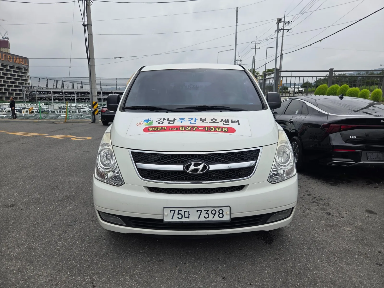2011 Hyundai Starex