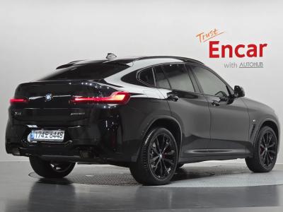 2025 BMW X4