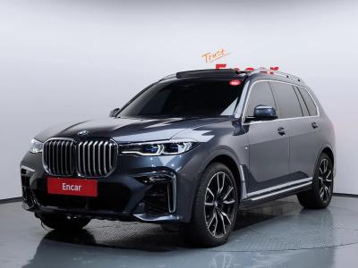 2021 BMW X7
