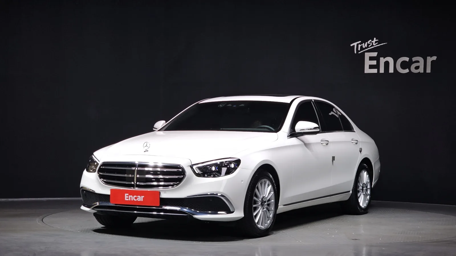 2021 Mercedes-Benz E-Class