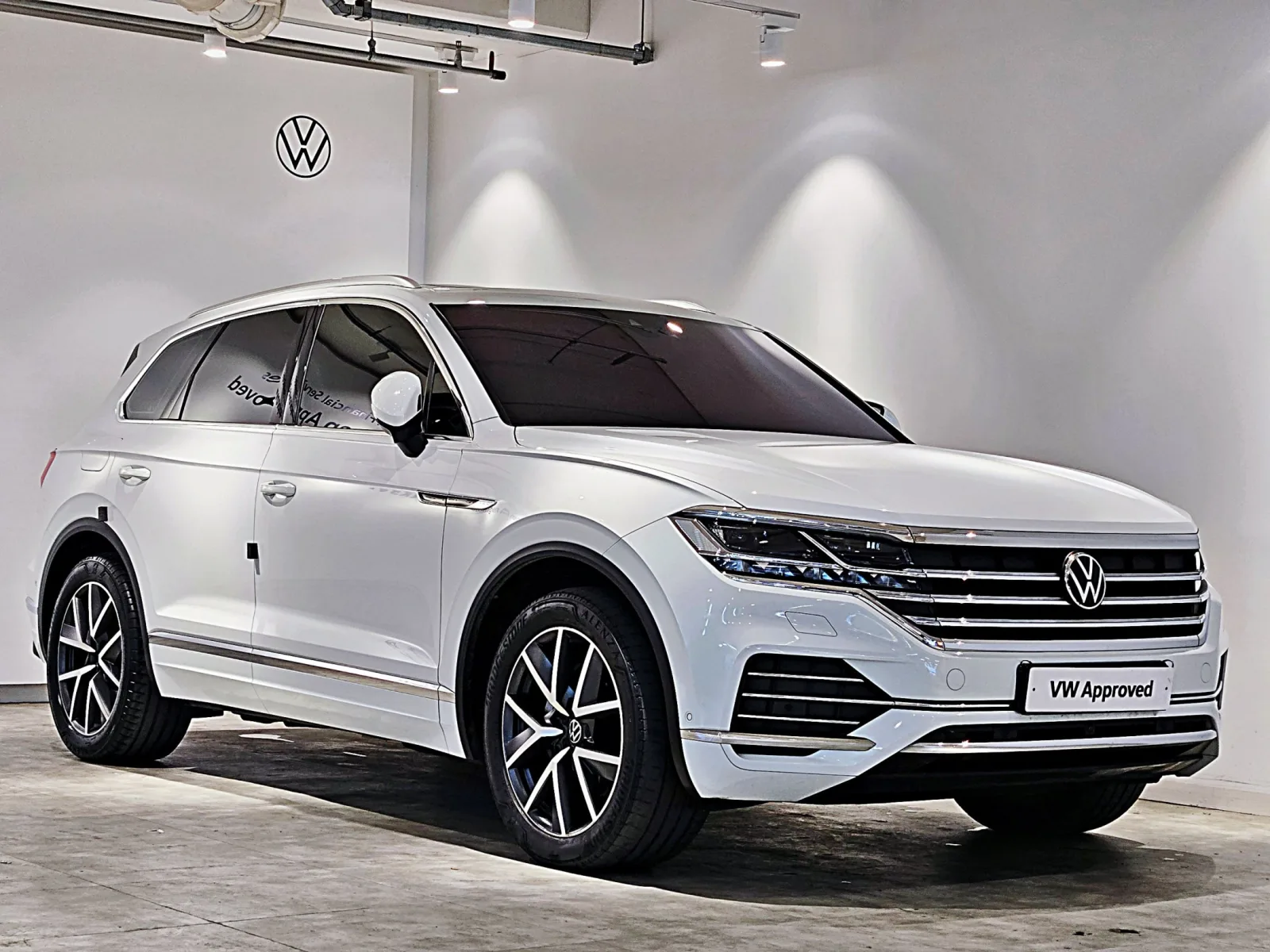 2023 Volkswagen Touareg