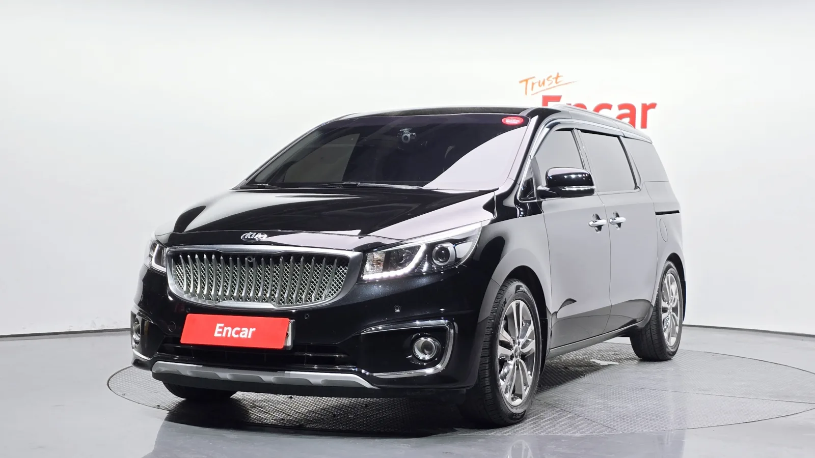 2015 Kia Carnival