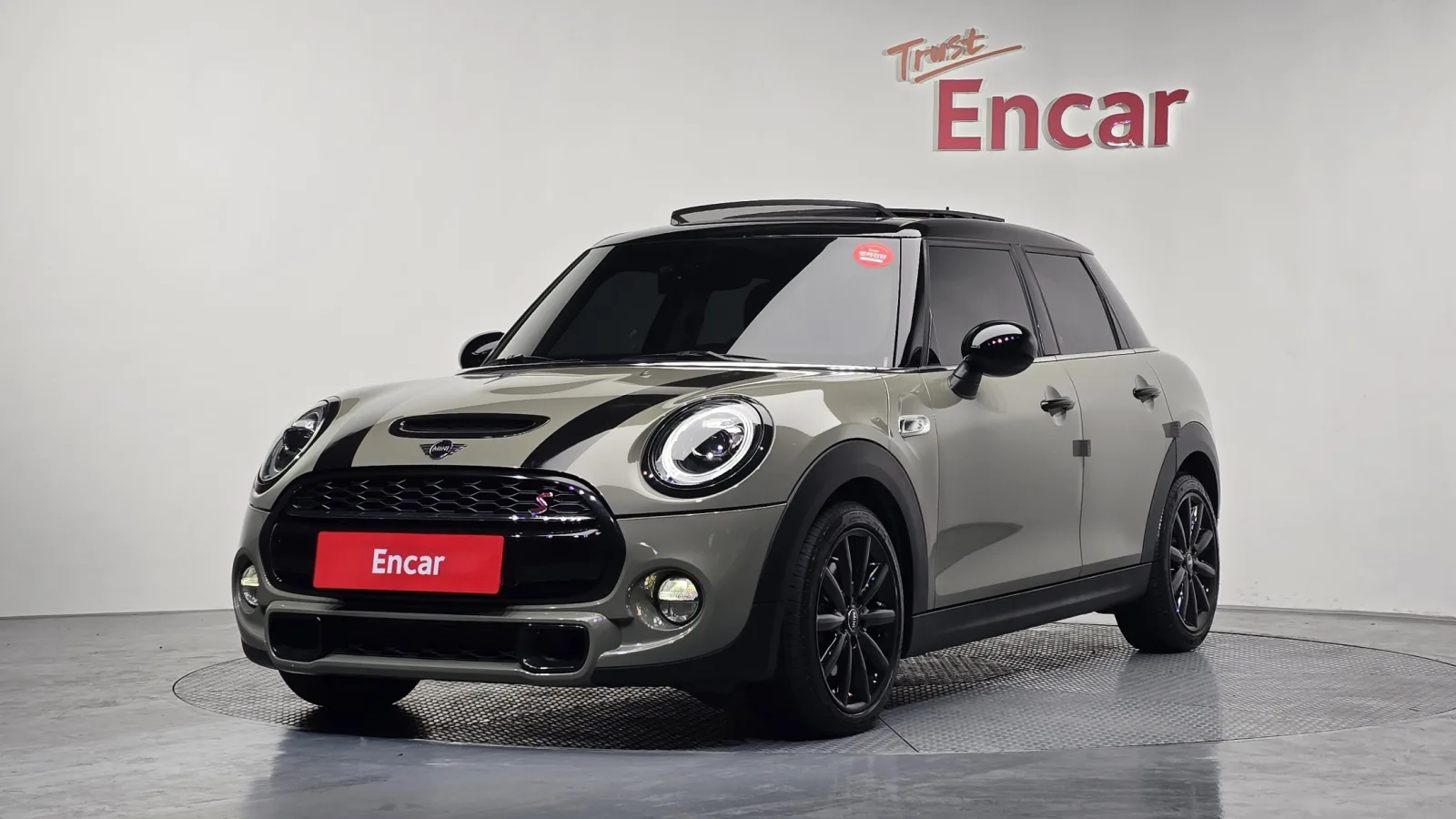 2019 MINI Cooper
