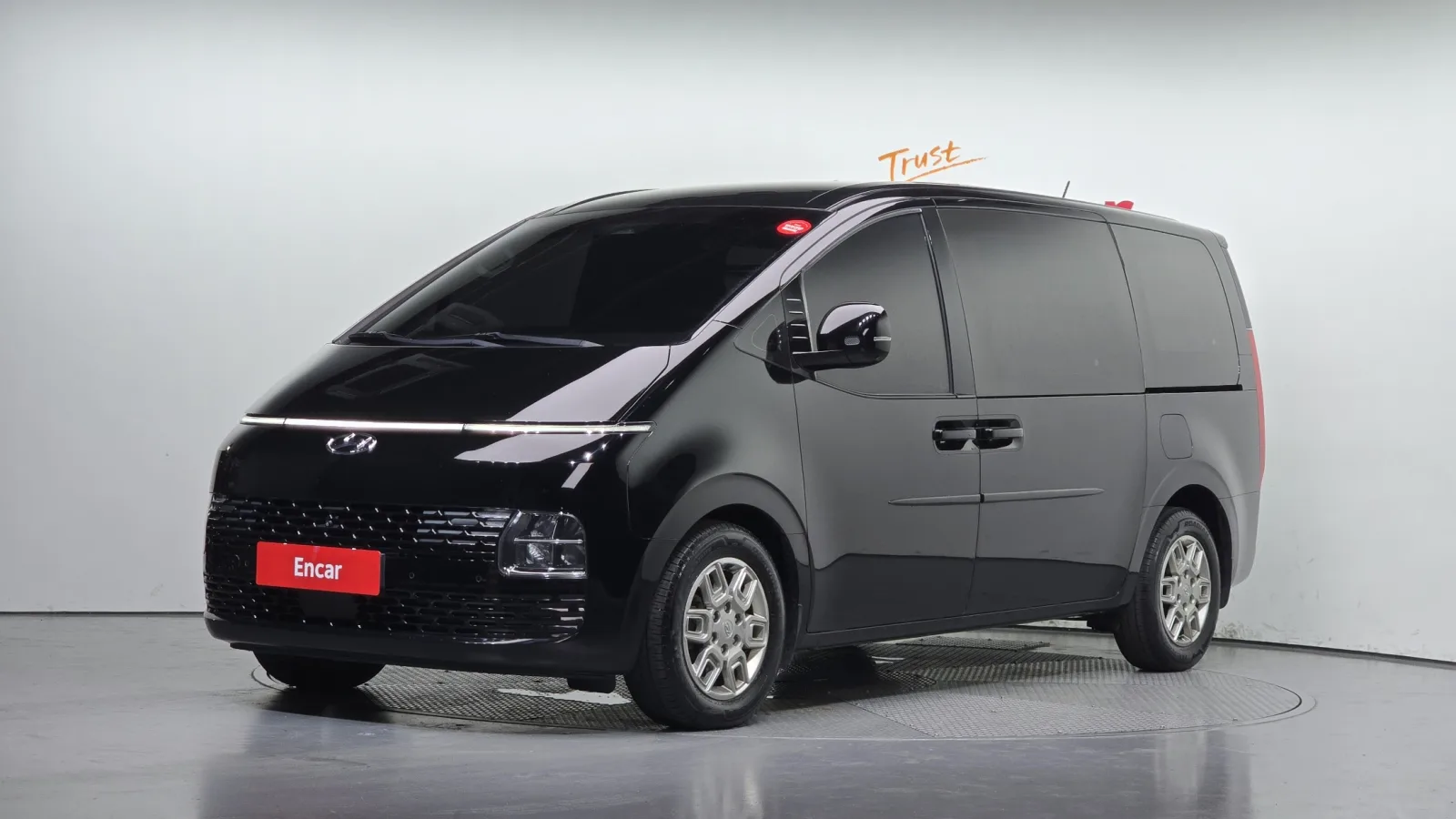 2022 Hyundai Staria