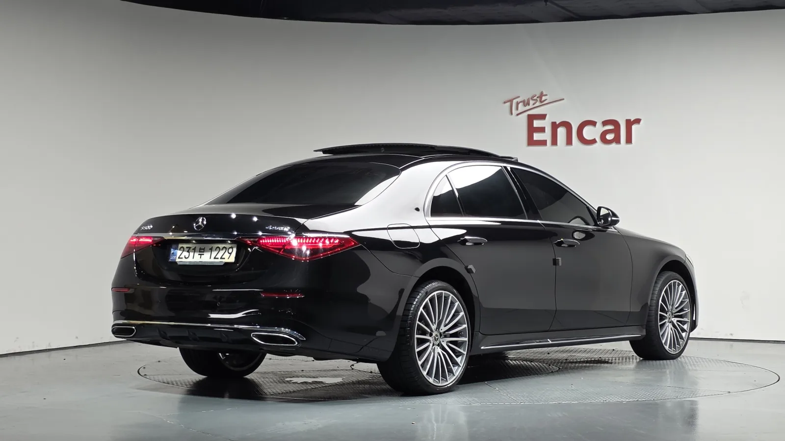 2023 Mercedes-Benz S-Class