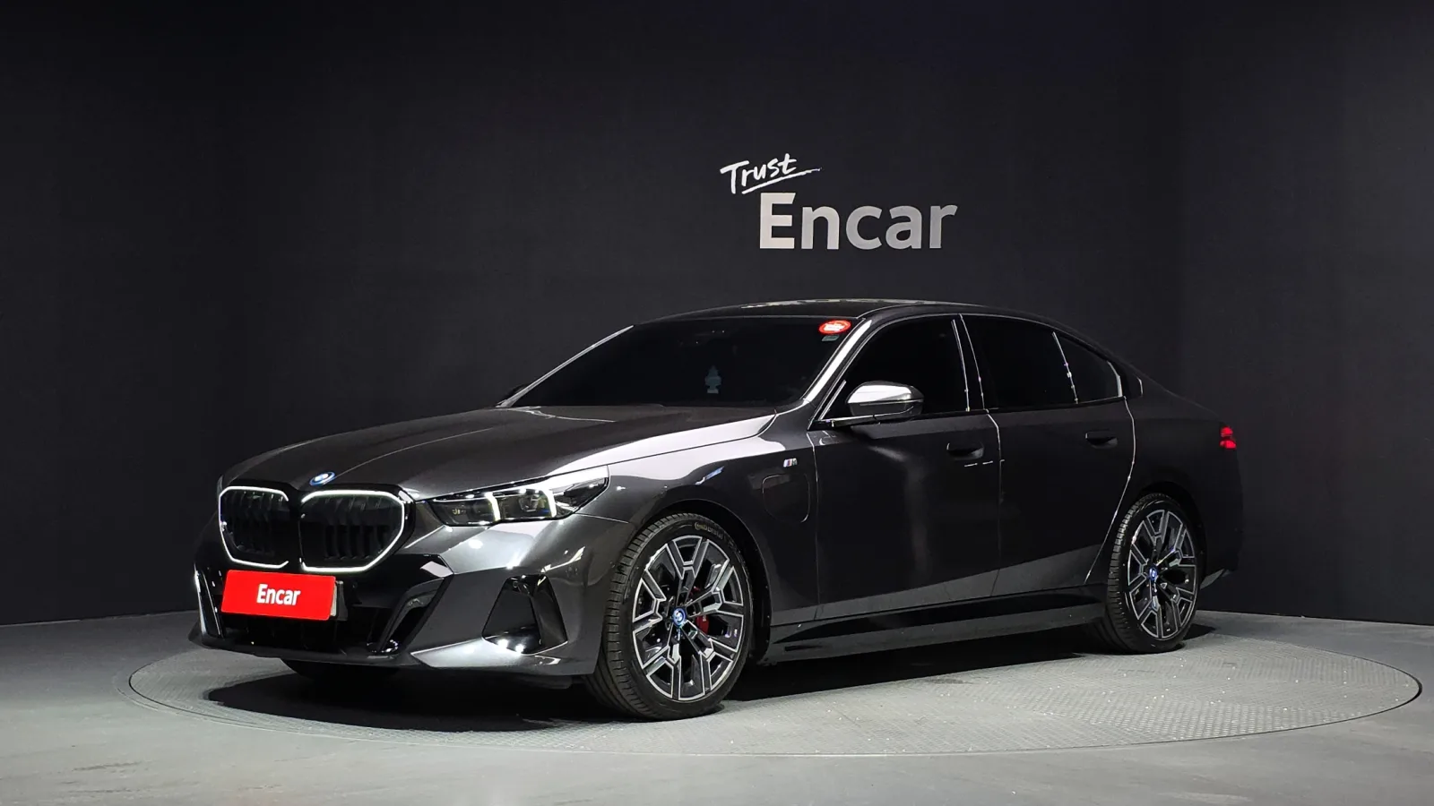 2025 BMW 5-Series