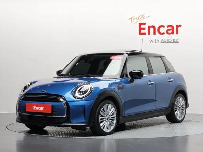 2022 MINI Cooper