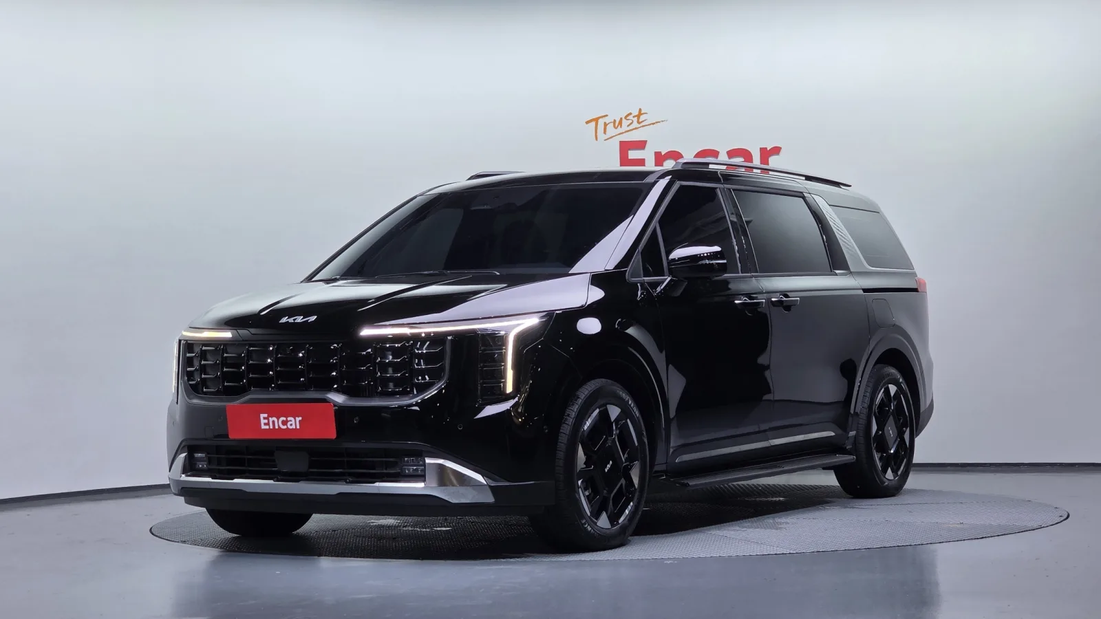 2025 Kia Carnival