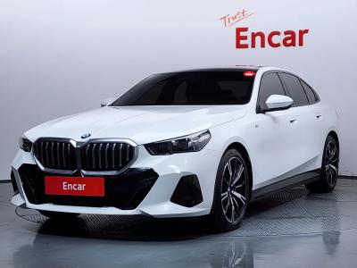2025 BMW 5-Series