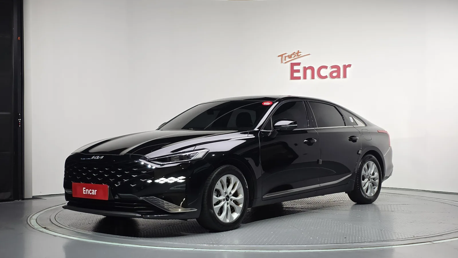 2023 Kia K8