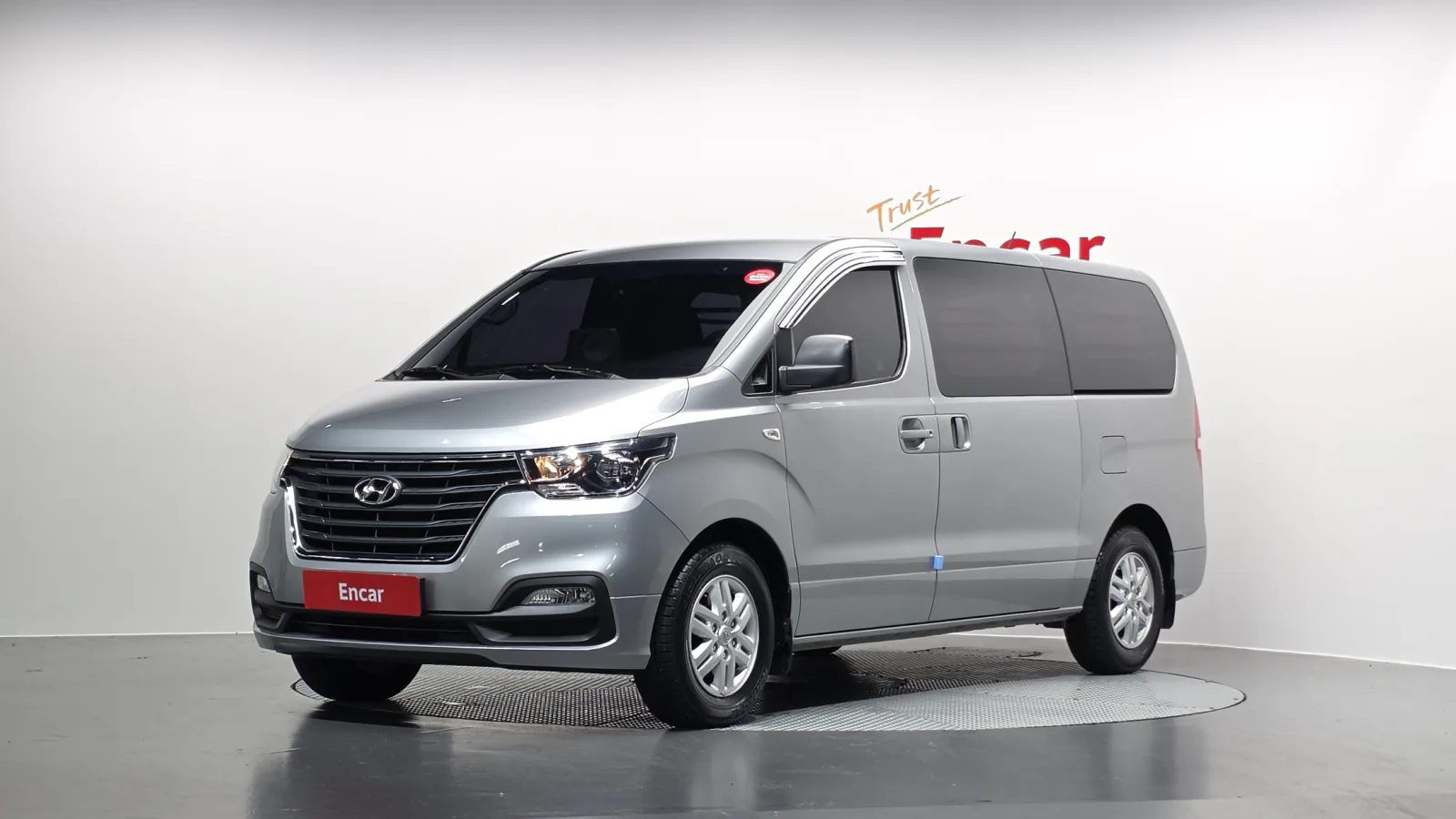 2020 Hyundai Starex