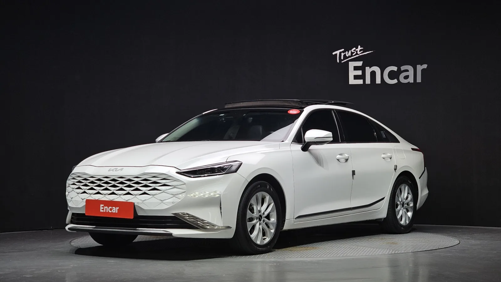 2022 Kia K8
