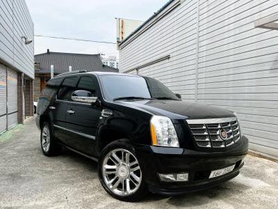 2011 Cadillac Escalade