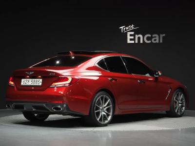 2018 Genesis G70