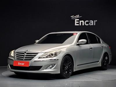 2013 Hyundai Genesis
