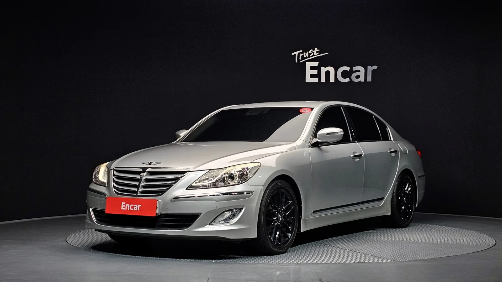 2013 Hyundai Genesis
