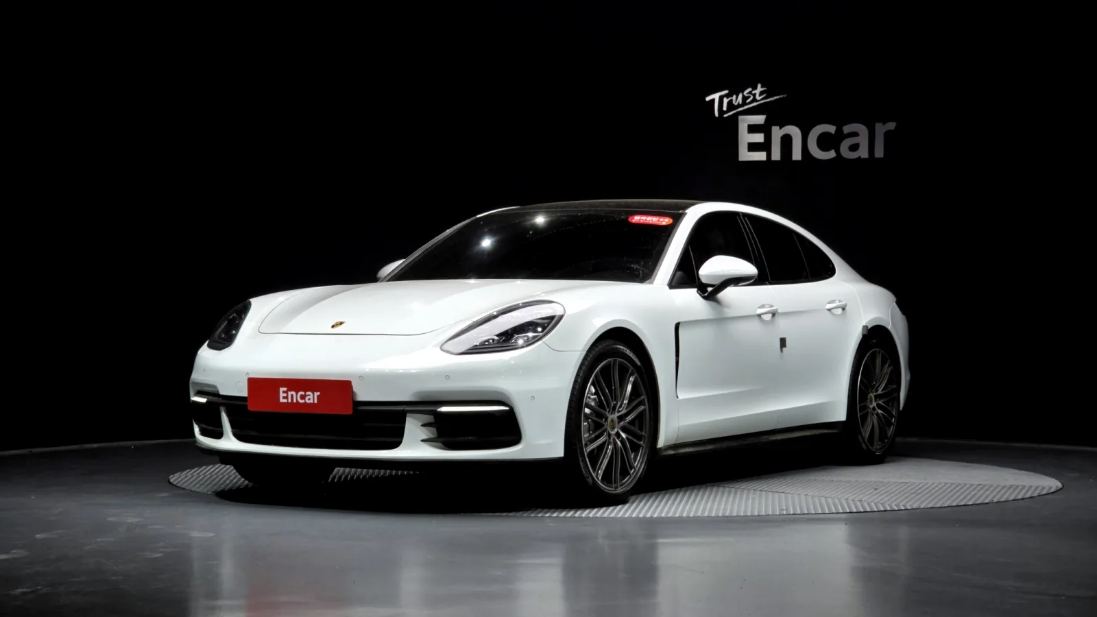 2018 Porsche Panamera