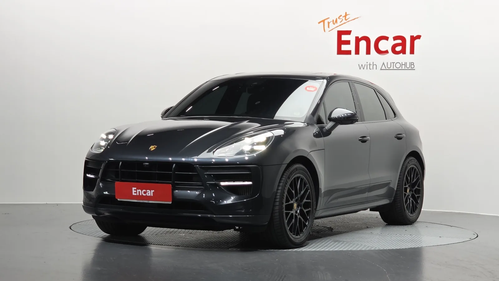 2020 Porsche Macan