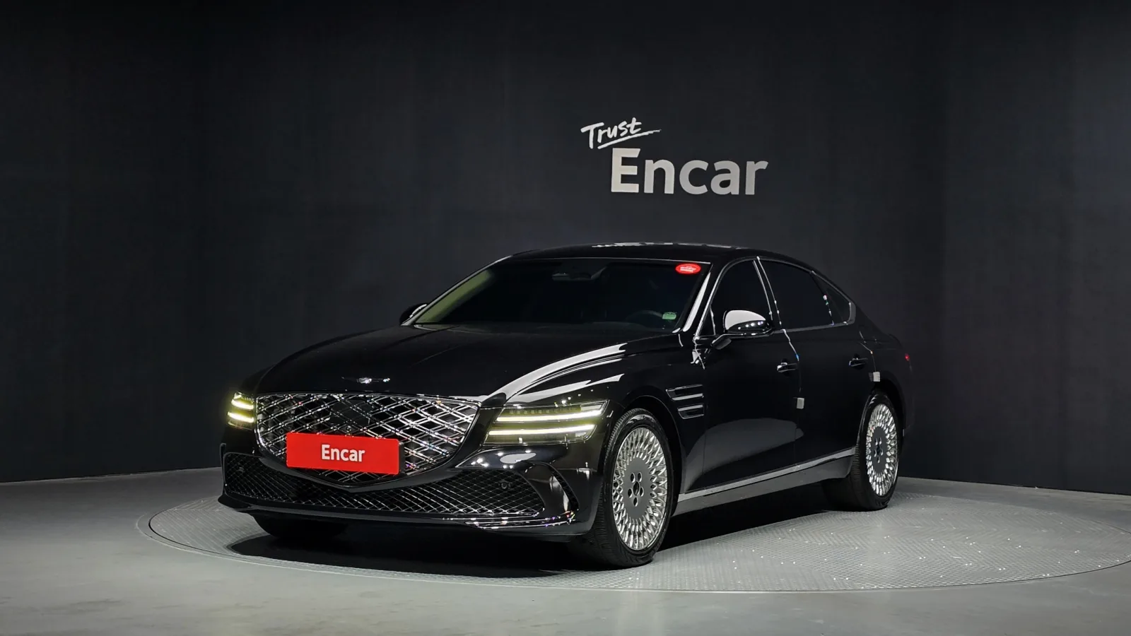 2025 Genesis G80