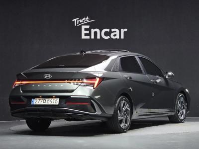 2024 Hyundai Elantra