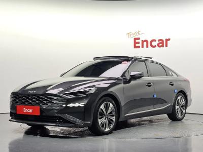 2023 Kia K8