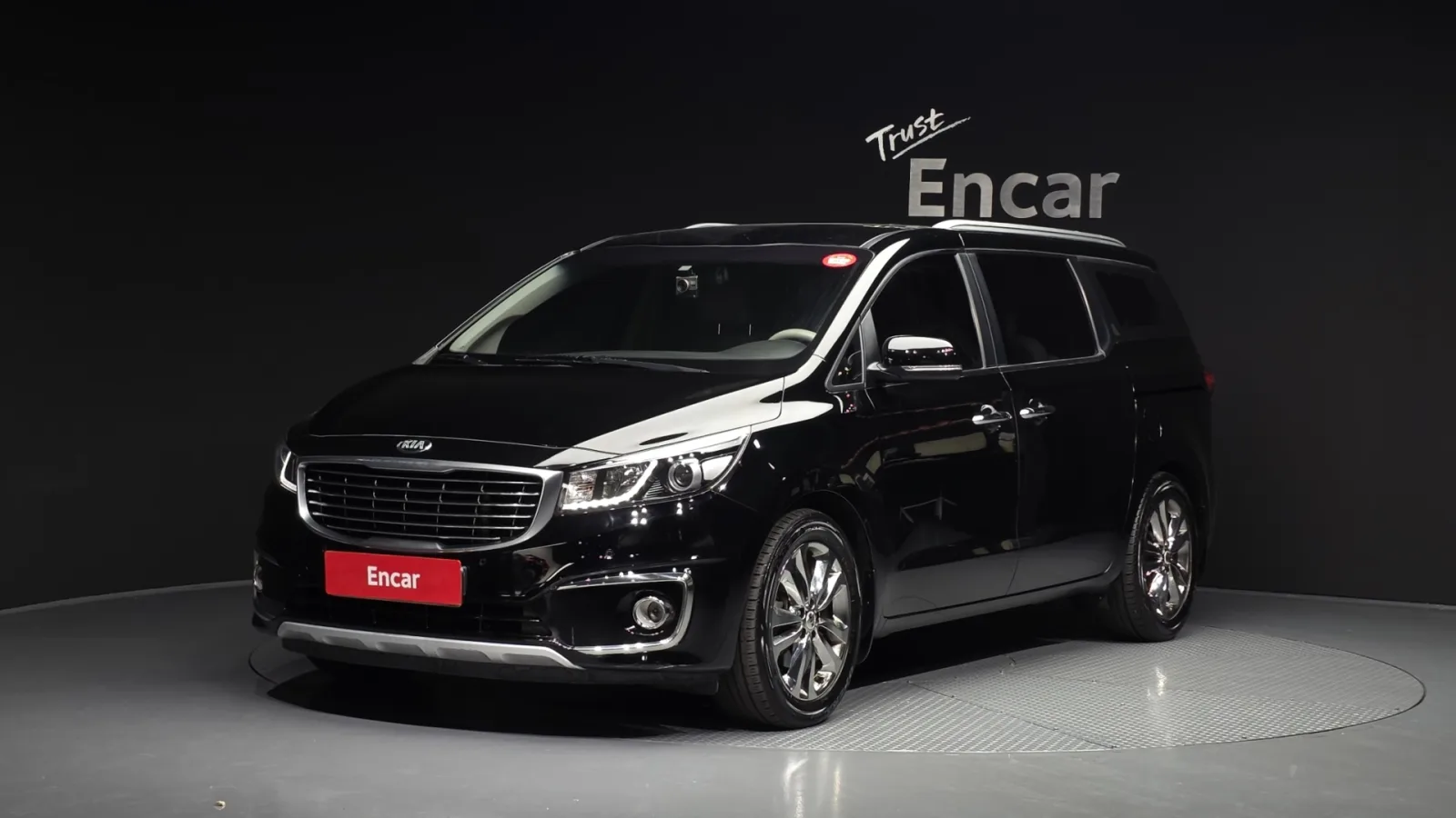 2016 Kia Carnival