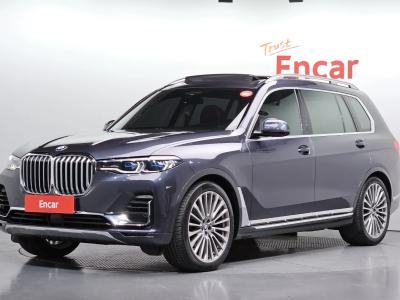 2020 BMW X7