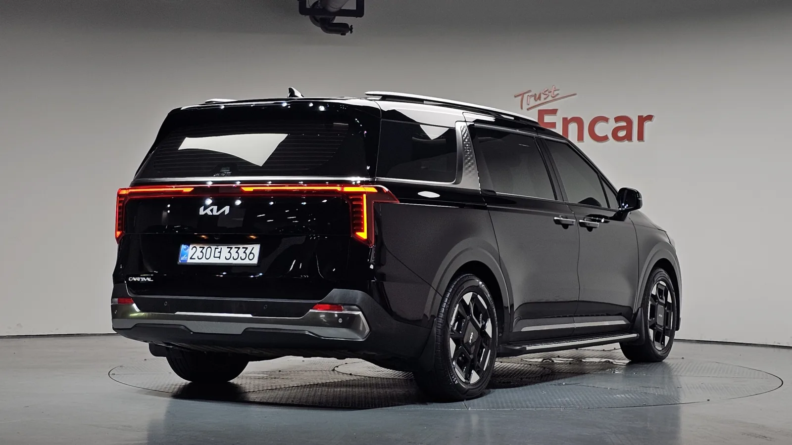 2025 Kia Carnival