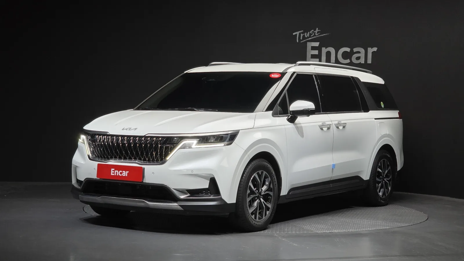 2023 Kia Carnival
